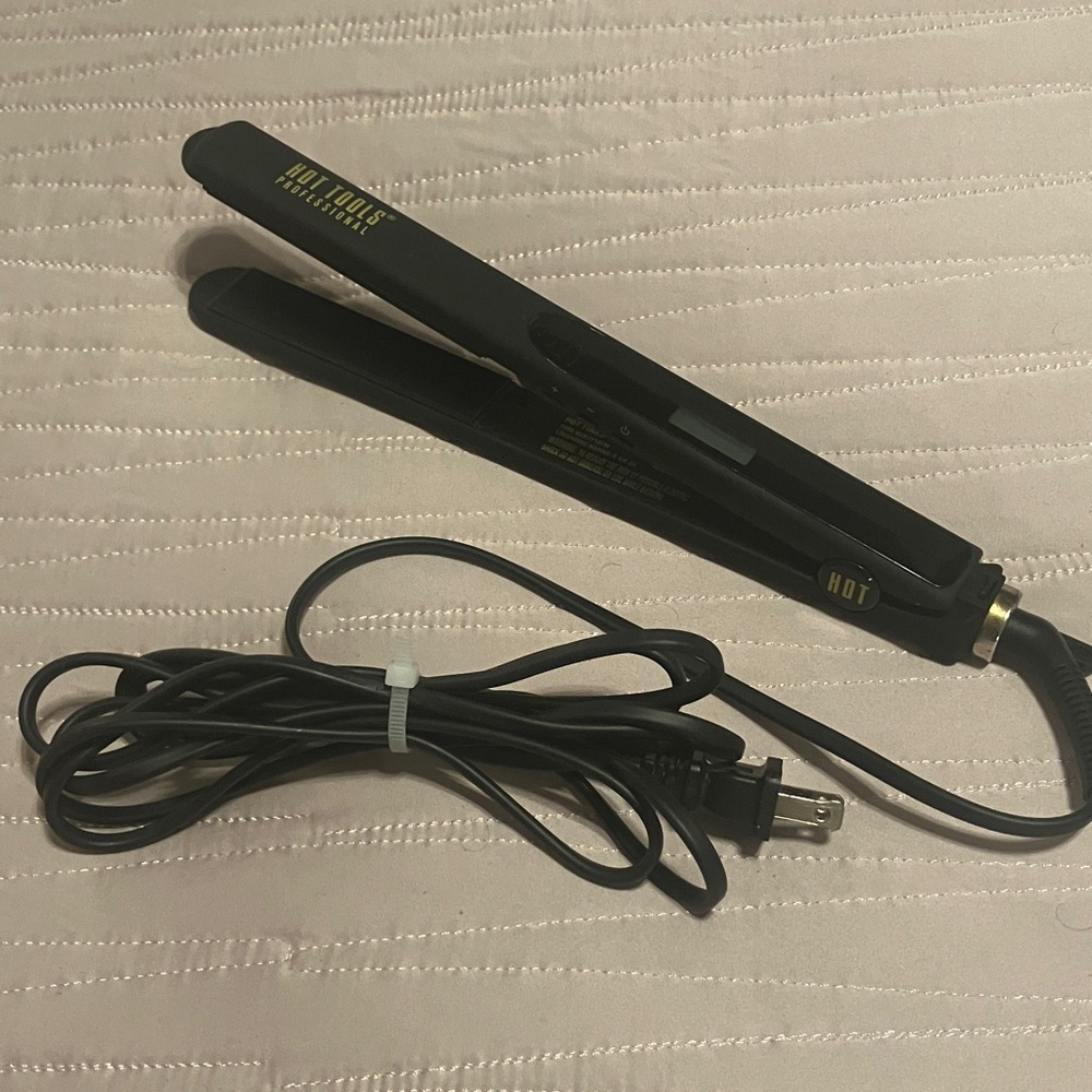 Hot Tools Hair Straightener Black